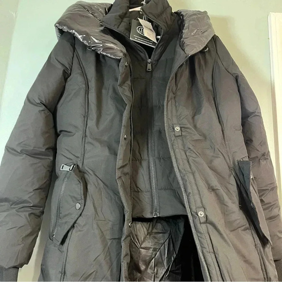 NWT Bernardo Eco Plume Long Puffer Coat Shiny hood size Largee - Picture 6 of 14